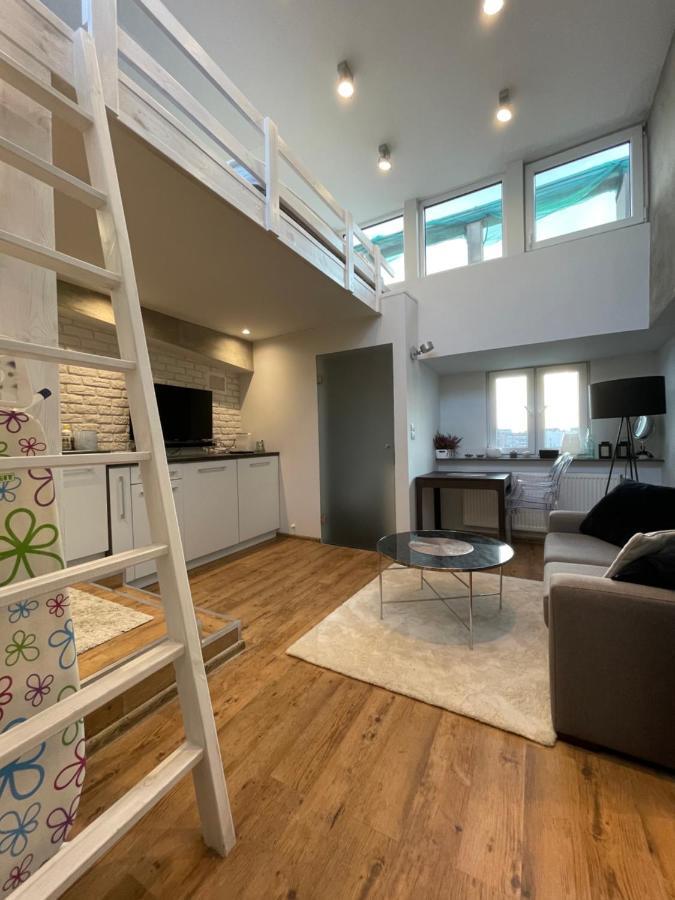 Warynskiego 9 - Piekna Panorama Miasta - Smart Tv 42 Cale - Wifi - Ekspres Kapsulkowy - W Pelni Wyposazona Kuchnia วอร์ซอ ภายนอก รูปภาพ